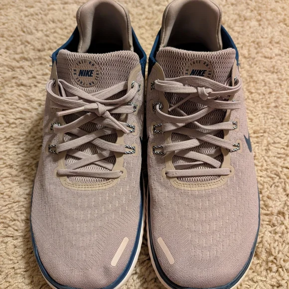 Nike Free Run 2018 Blue and Gray Running Shoes - Picture 2 of 5